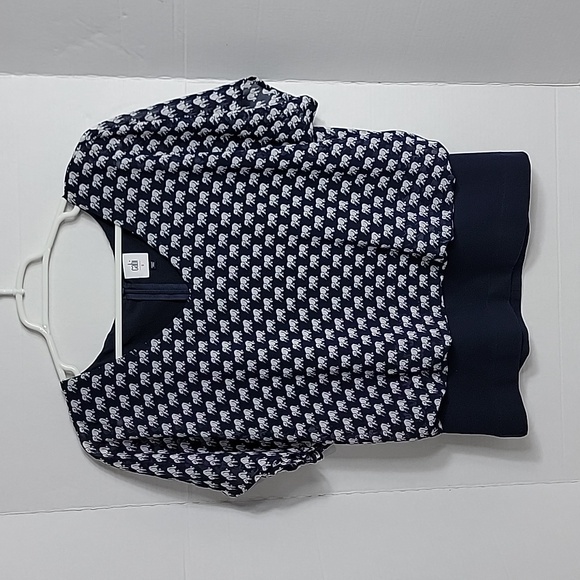 Cabi Women's Blue White W/ Elephants Cap Sleeve Top, S - Picture 1 of 7